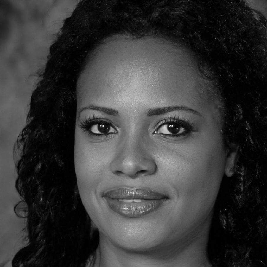 Portrait de Marie Dubois, Directrice de la Recherche Financière